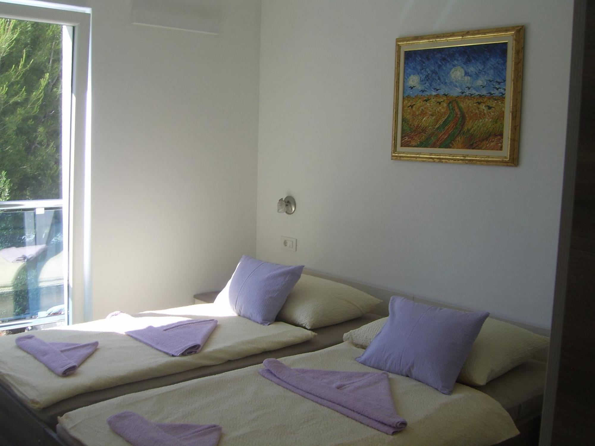 Apartments Villa Erik ロゴズニッツァ 部屋 写真